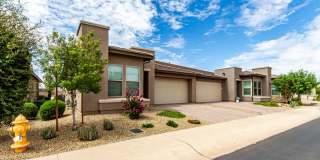Luxury 2BR + Den Townhome in Amenity-Packed Community - Encanterra Gallery 34