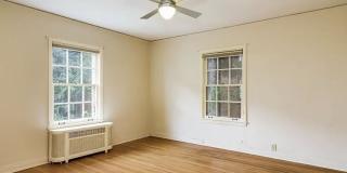 2306 Kendall Avenue Gallery 10