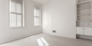 326 Hailman St Gallery 10