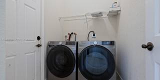 1947 SE 24th Ter Gallery 16