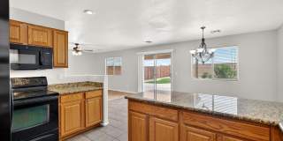 41628 W Hillman Drive Gallery 12