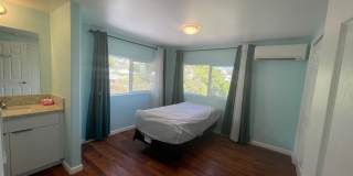 Renovated 3 UNITS right next to UH Manoa dormitory!! Gallery 14