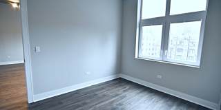 3833 N Broadway Gallery 227