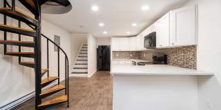 1314 HUDSON ST Gallery 2