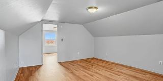 913 E Illinois Ave Gallery 6