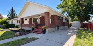 Updated 4-Bed Home | Basement | Huge Windows | Backyard Gallery 1