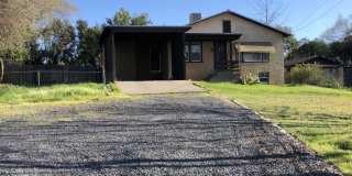 8 Acacia Ave. Gallery 1