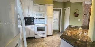 232 SW 7th Avenue 0, Hallandale Beach, FL 33009 Gallery 3