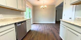 2709 NW Hilltop Drive Gallery 6