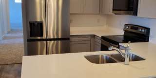 Short term lease available flexible end date Gallery 7