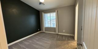 2725 E MINE CREEK Road Gallery 26