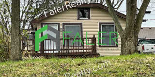 Darling Belmont Bungalow Gallery 1