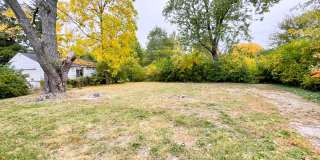 Preleasing for August 2026!! 5-Bedroom Home Near Ball State Campus! In Unit Washer/Dryer & Large Backyard! Gallery 5