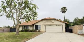 Available Now Spacious 5 Bedroom in Bloomington Gallery 1