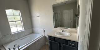 22 Sir Lancelot Way Gallery 27