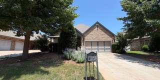 3 Bedroom, 3 Bathroom Home In Luxurious Hallbrooke Addition! Gallery 1