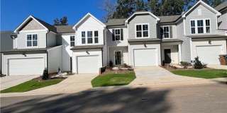 914 Lampton Court Gallery 1