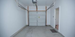 2 Bedroom 2.5 Bath with Lake View in Morrisville, NC! Gallery 4