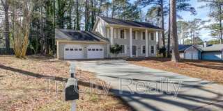 216 Shadowood Lane Gallery 1