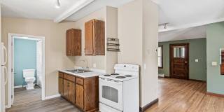3347 Emerson Avenue North - 2 Gallery 7