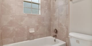 Park Regency Gallery 13