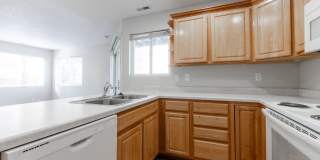 Saylorville Lakeside Gallery 12