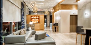 Insignia On M Gallery 19