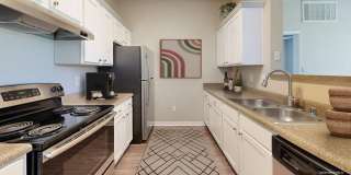 Columns on Wetherington Apartments Gallery 4