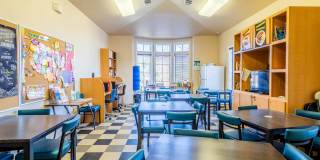 Highland Hills Gallery 12