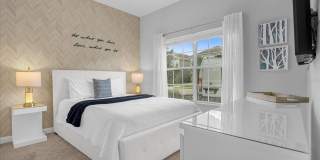 2933 BANANA PALM Drive Gallery 13