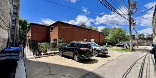 1414 W Chase Avenue Gallery 17