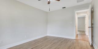** GOLDEN GATE CITY ** 3 BED + DEN / 2 BATH - FENCED YARD - NO HOA! - ANNUAL RENTAL Gallery 24
