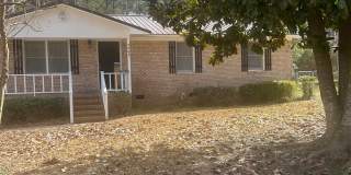 3005 Sawyer Street Gallery 1