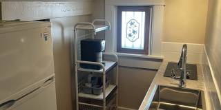 213 West Downie Street Gallery 1