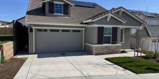 Recently Built Modern 4BD/2.5BA Single Family Home in Desirable Whitney Ranch Community! Gallery 1