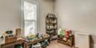 791 N Clinton Street Gallery 19