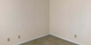 2 bedroom 2 bath condo. Second Floor $1350/month Gallery 15