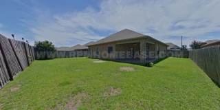 Spacious 4BR/2BA in Redstone Commons – Community Pool, Playground and Dog Park! Gallery 25