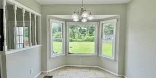 6732 Vaughn Road Gallery 7