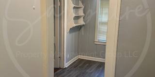 2404 East 67th Terrace Gallery 10