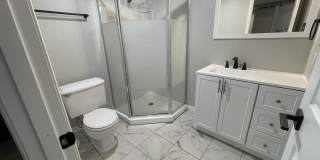 Three bed, one and a half bath home for rent Gallery 10