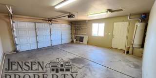 Home in Ivins- RV Parking Gallery 23