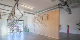 Nollie Gallery 28