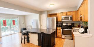 10417 HEATHSIDE Way Gallery 10