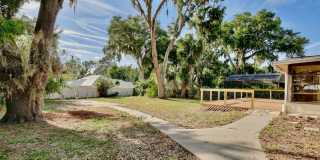 Gorgeous 3/2 Home with a 2 Car Garage Located in Well Maintained Cul-de-sac - Leesburg Gallery 24