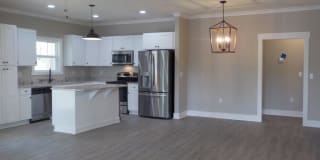 105 St. Lawrence Dr. Gallery 7