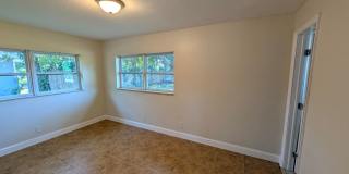 Spacious 3BR Rental with Outdoor Living Space Gallery 34
