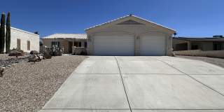 952 Saint Claire Dr Gallery 1