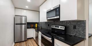2812 N Auburn Ct unit: F207 Gallery 13