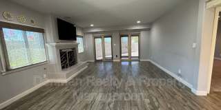 8100 E. Camelback Rd. Gallery 12